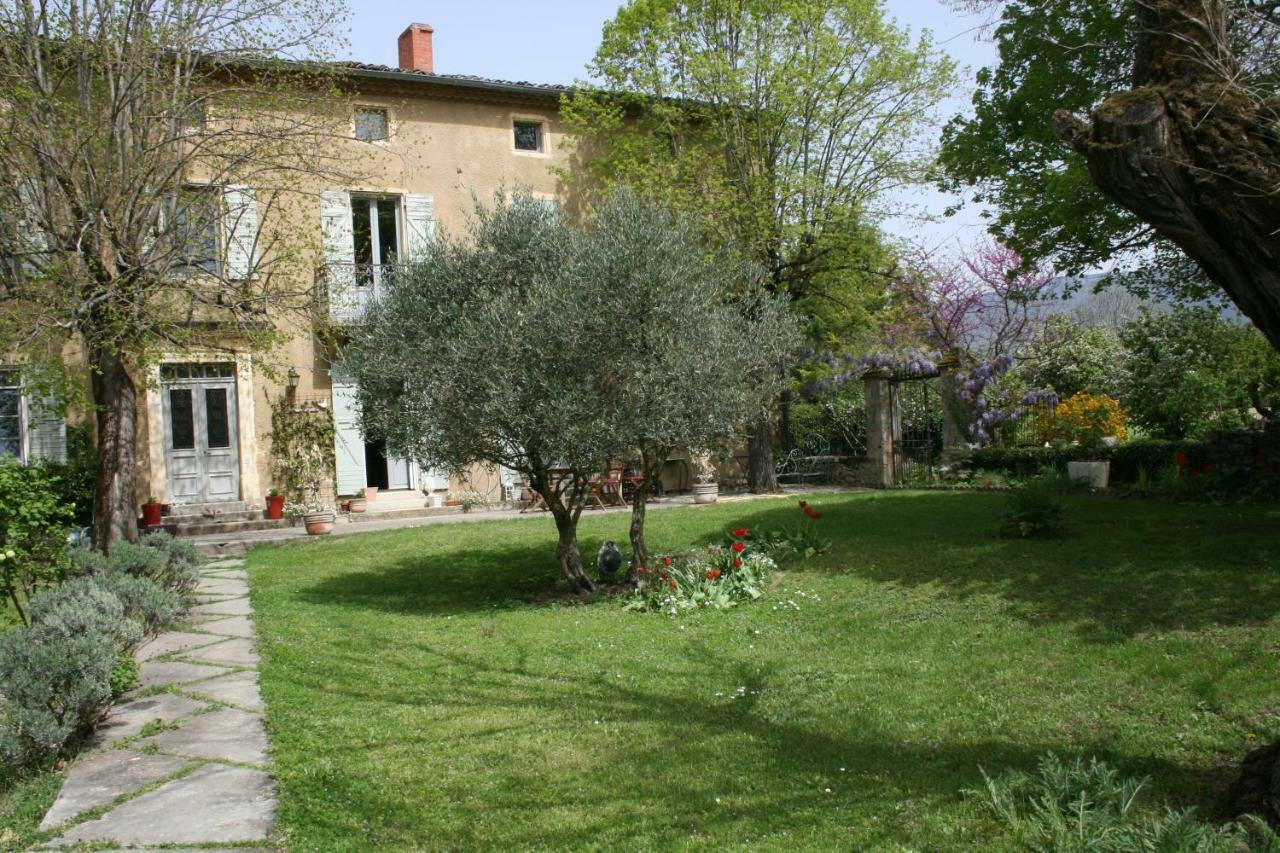 Le Domaine Des Rouges Queues Hotel Chateaudouble  Luaran gambar